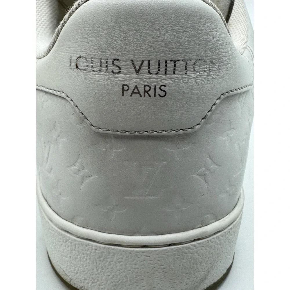 Louis Vuitton Rivoli Monogram leather sneaker - Men's size 8 - Picture 16 of 16